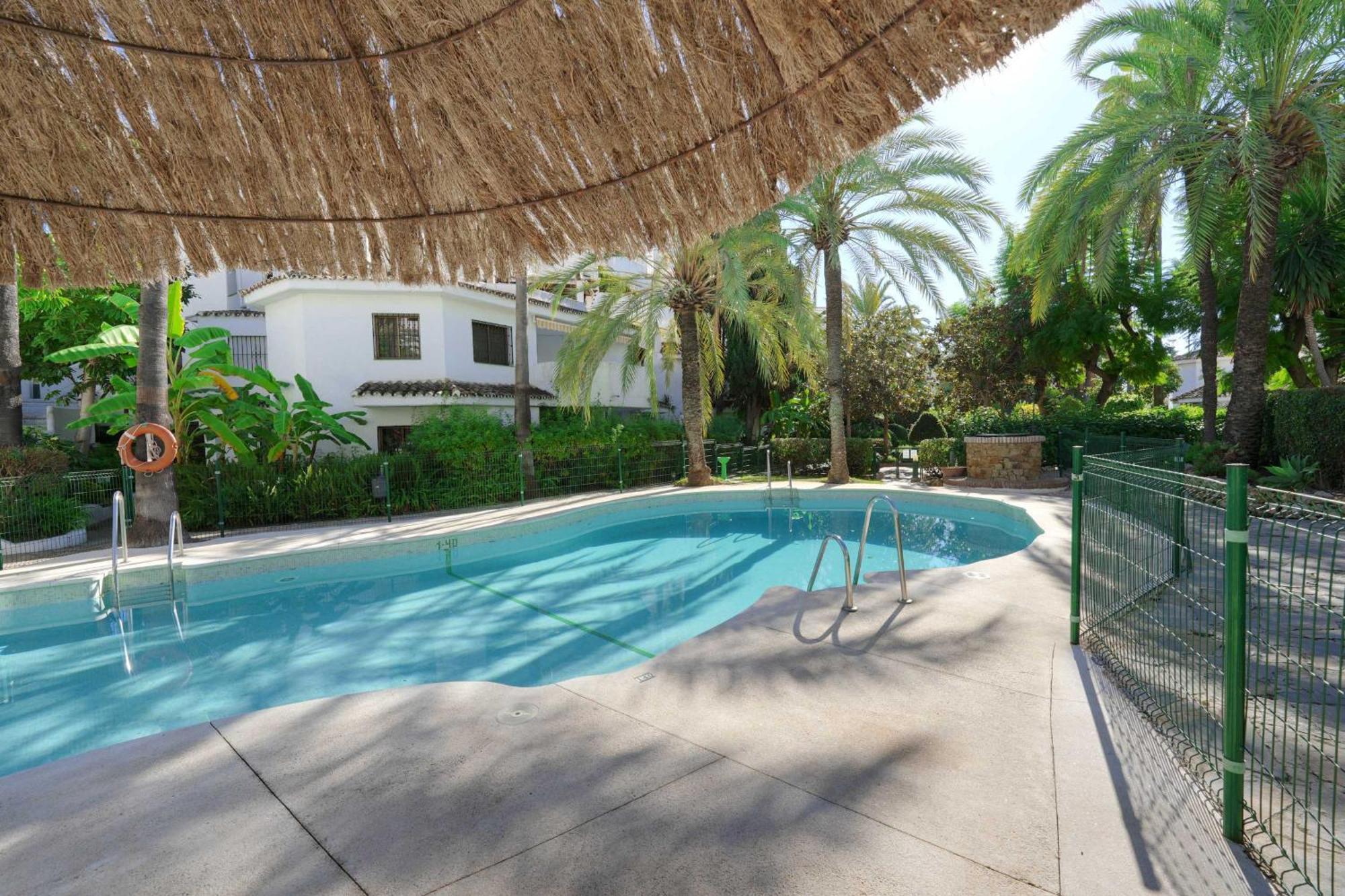 2038 Duplex Golden Marbella