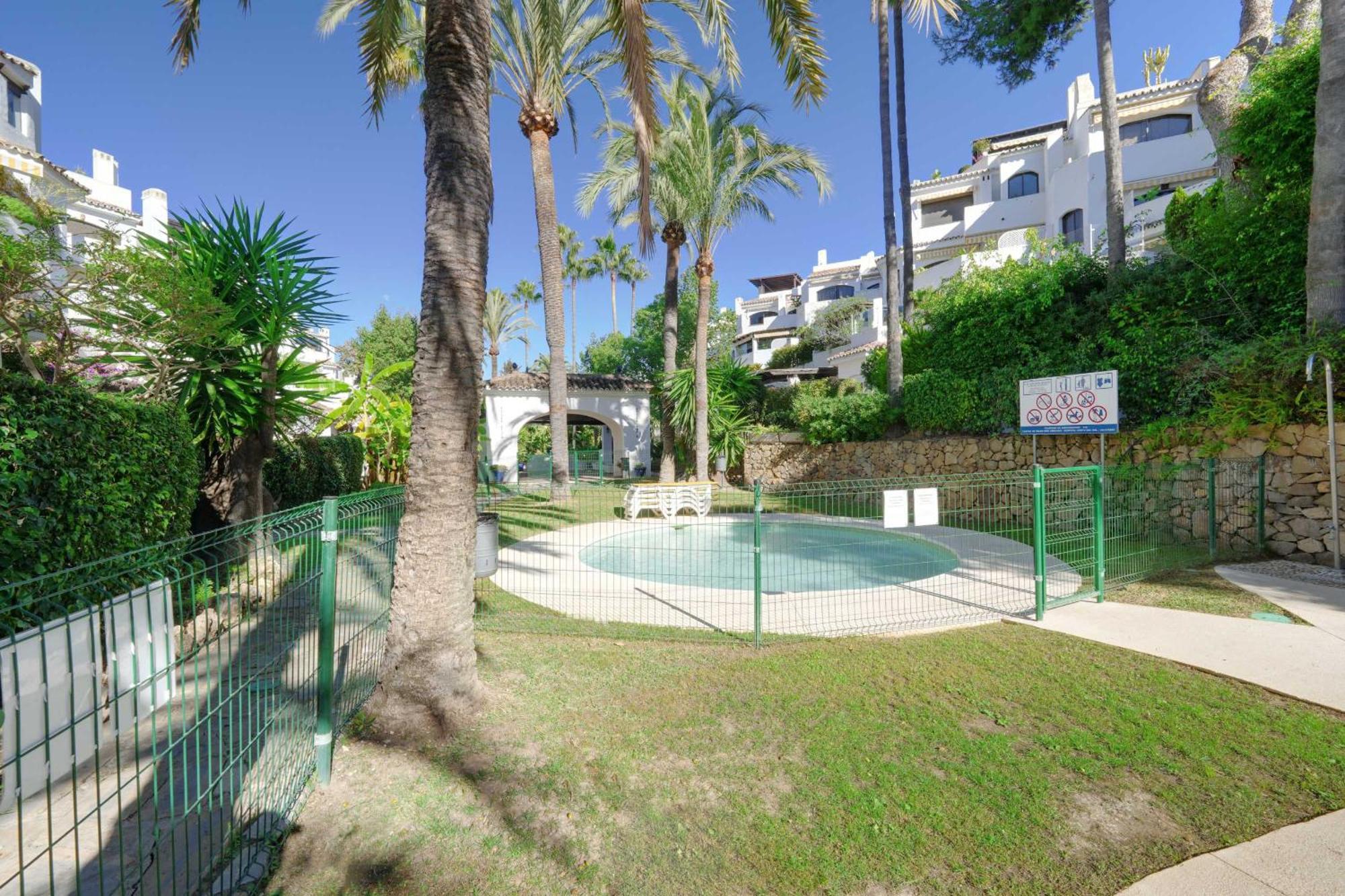 2038 Duplex Golden Marbella
